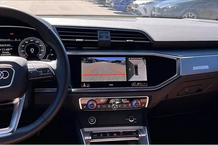 $33498 : Audi Q3 2024 AWD quattro S l image 7