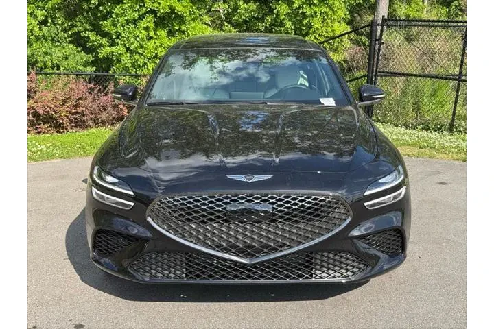 $37835 : Genesis G70 2025 2.5T Standa image 7