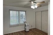 $700 : Rento recámara en maywood ca thumbnail