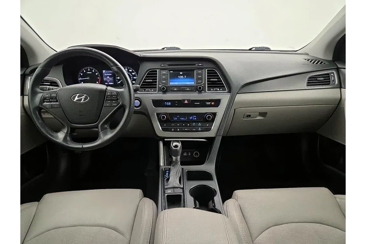$11998 : Hyundai SONATA 2015 Sport 4d image 9