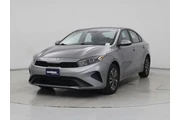 $18998 : Kia Forte 2024 LXS 4dr Sedan thumbnail