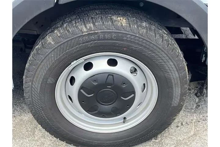 $34900 : Ford Transit 2024 150 3dr SW image 10