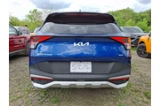 $28243 : Kia Sportage 2024 AWD EX 4dr thumbnail