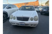 $4995 : Mercedes-Benz E-Class 2000 E thumbnail