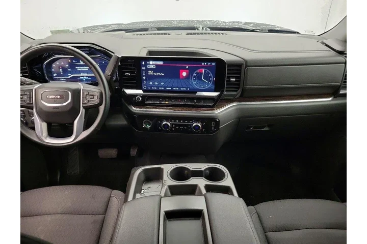 $36998 : GMC Sierra 1500 2023 4x4 SLE image 9