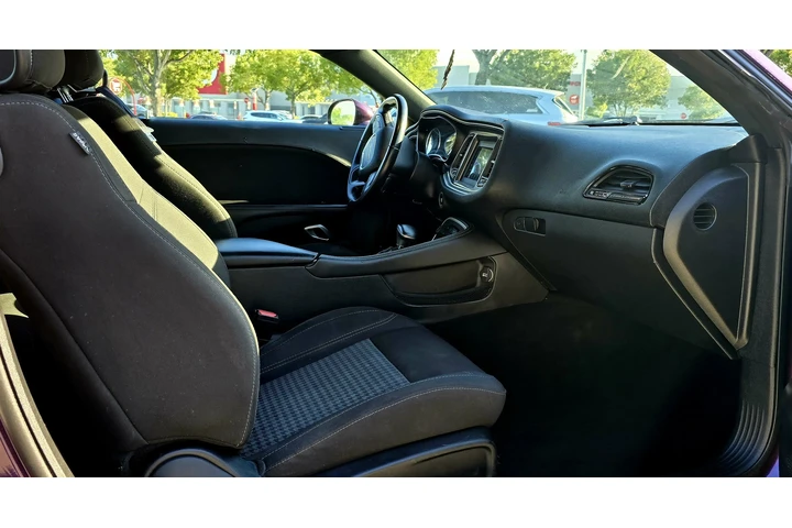 $14999 : CHALLENGER SXT image 3