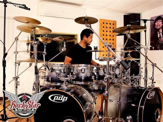 ROCKSTAR CLASES DE BATERIA image 4