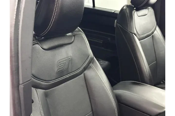 $38999 : Ford Explorer 2022 AWD ST 4d image 9