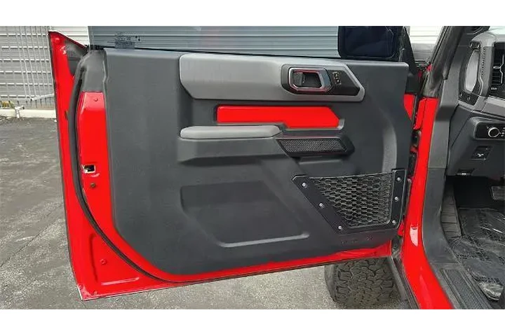 $39788 : Ford Bronco 2023 4x4 Base 2d image 8