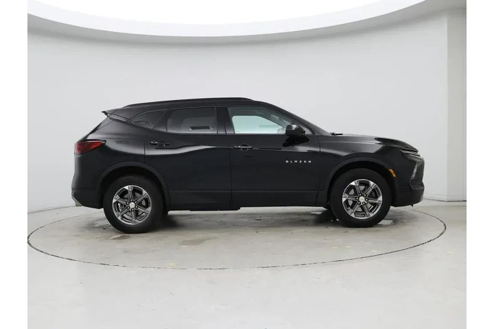 $25998 : Chevrolet Blazer 2023 LT 4dr image 7