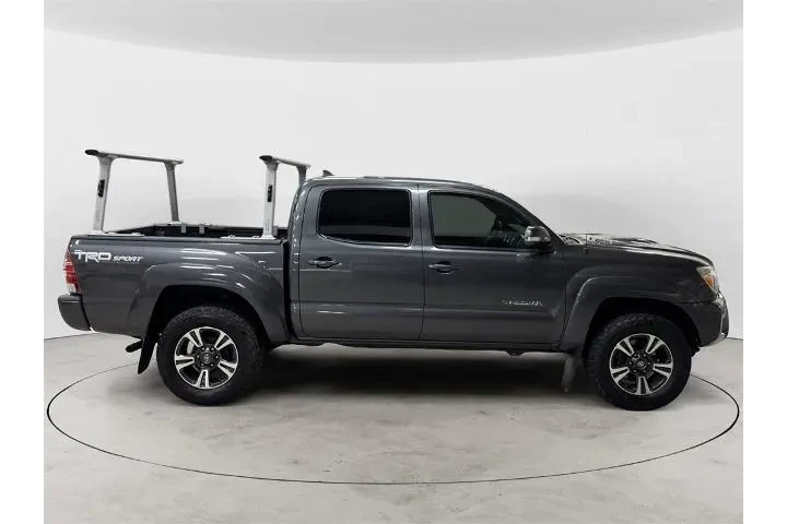 $26971 : Toyota Tacoma 2014 4x4 V6 4d image 6