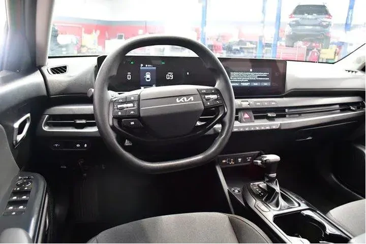 $19994 : Kia K4 2025 LXS 4dr Sedan image 8