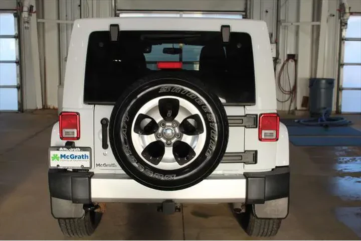 $24995 : Jeep Wrangler Unlimited 2017 image 4