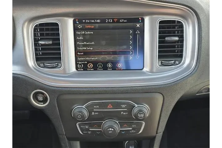 $19900 : Dodge Charger 2023 SXT 4dr S image 3