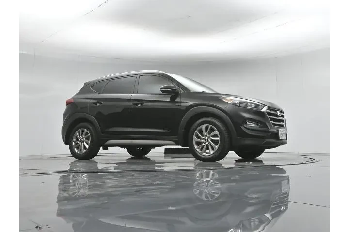 $15129 : Hyundai TUCSON 2017 SE Plus image 4