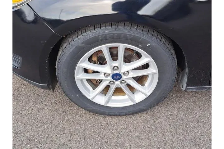 $2995 : Ford Focus 2018 SE 4dr Sedan image 9