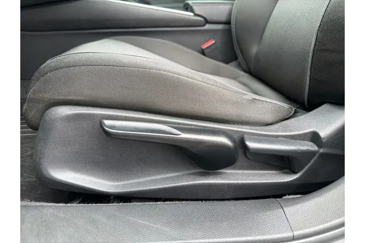 $17911 : Honda Accord 2019 LX 4dr Sed image 10