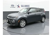 $11415 : Kia Soul 2020 LX 4dr Crossov thumbnail