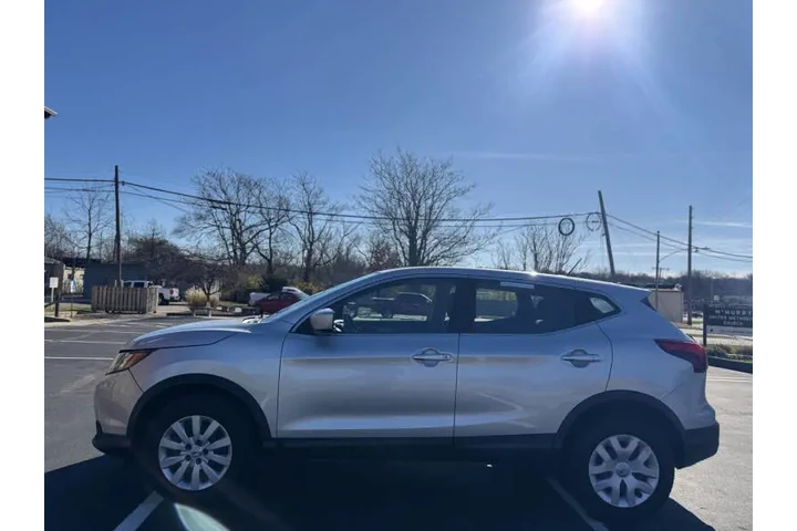 $8999 : 2019 Rogue Sport S image 5