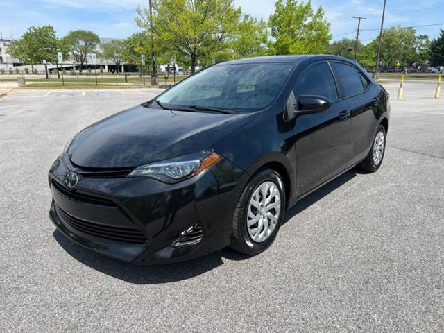 $13500 : 2019 Corolla LE image 3