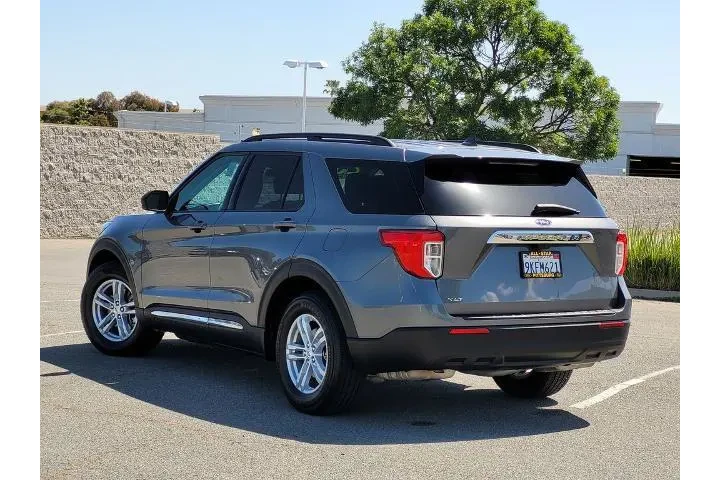 $27800 : Ford Explorer 2023 XLT 4dr S image 6
