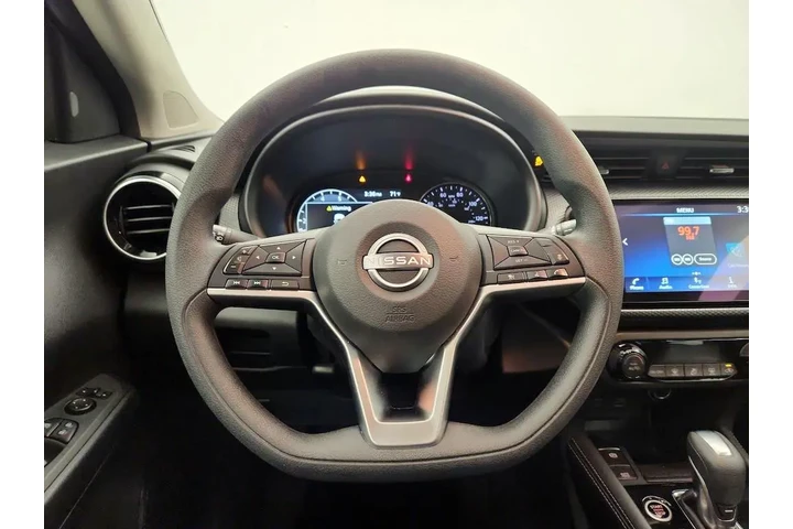 $17998 : Nissan Kicks 2022 SV 4dr Cro image 10