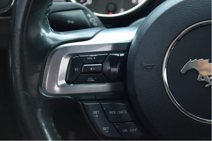 $26989 : Ford Mustang 2018 GT 2dr Fas image 9