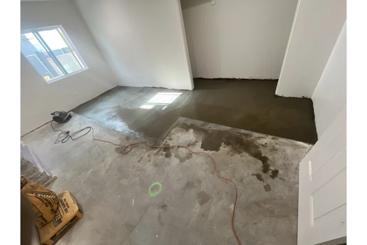 Mariscal Flooring image 5