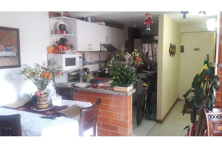 $850000 : HABITACION CABALLERO BAÑO PRIV image 7