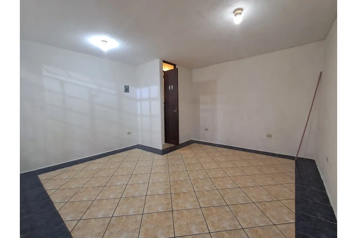 $625 : LOCALES EN RENTA SAN LUCAS SAC image 6