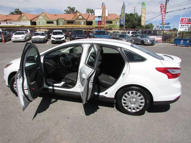 $5995 : 2013 Focus SE image 10