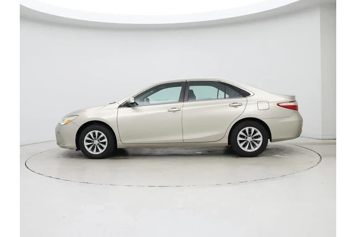 $19998 : Toyota Camry 2017 LE 4dr Sed image 3