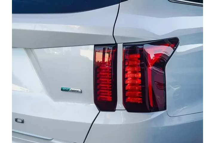 $26991 : Kia Sorento Hybrid 2022 AWD image 8