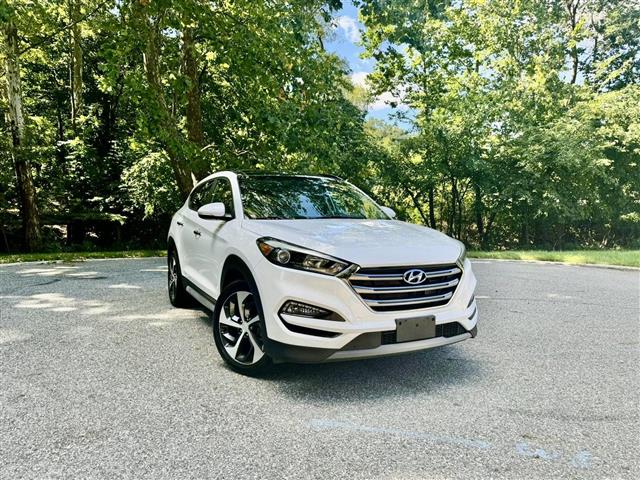 $10995 : 2017 HYUNDAI TUCSON2017 HYUND image 5