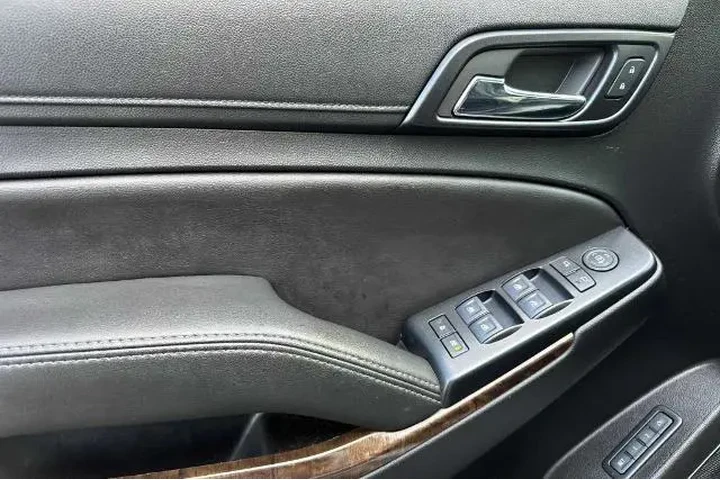 $26663 : Chevrolet Tahoe 2018 4x2 LT image 10