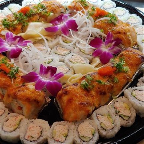 ¡Aquí El mejor Sushi de L.A!🙋 image 8