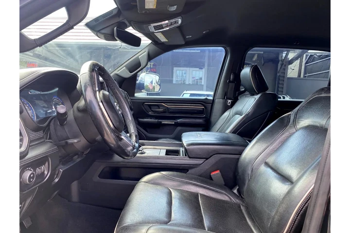 2019 RAM 1500 Limited Crew Ca image 6