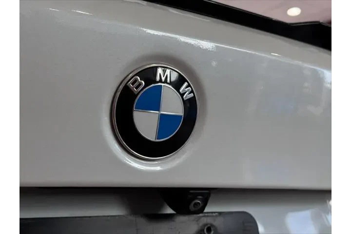 $24995 : BMW 3 Series 2022 330i 4dr S image 7