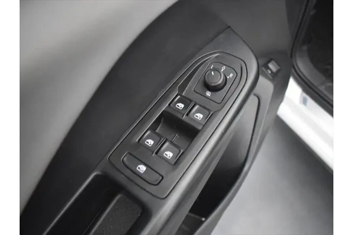 $20420 : Volkswagen Taos 2023 SE 4dr image 10