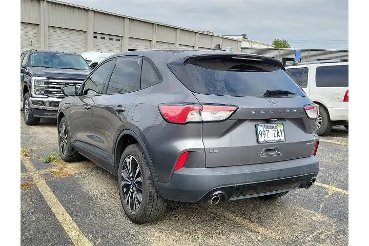 $20217 : Ford Escape 2021 AWD SE 4dr image 3