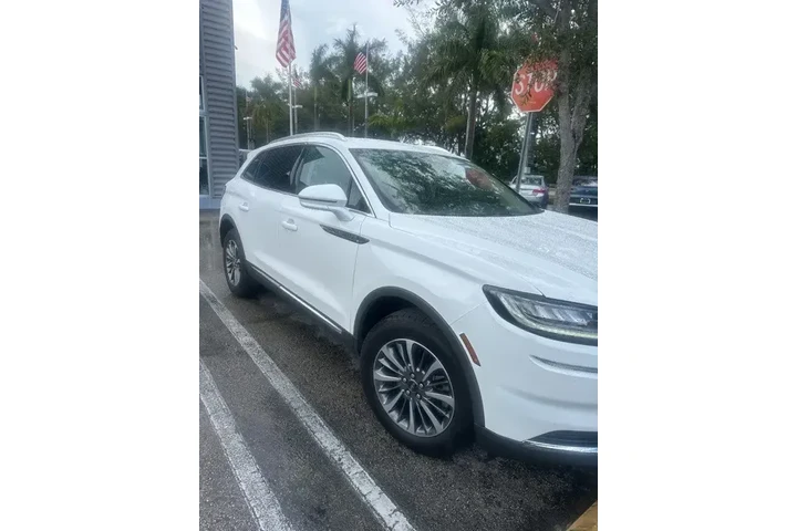 $32990 : Lincoln Nautilus 2023 AWD St image 2