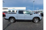 $39974 : Honda Ridgeline 2025 AWD RTL thumbnail