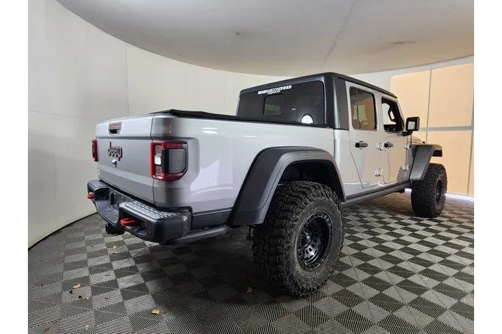$35948 : Jeep Gladiator 2020 4x4 Laun image 7