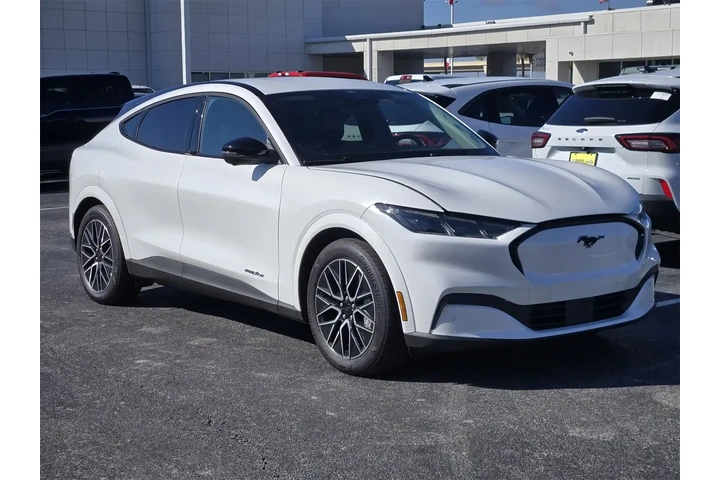 $35992 : Ford Mustang Mach-E 2025 Pre image 3