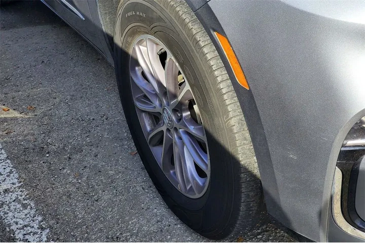 $33599 : Buick Enclave 2024 Premium 4 image 4