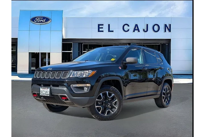 $15348 : Jeep Compass 2021 4x4 Trailh image 1