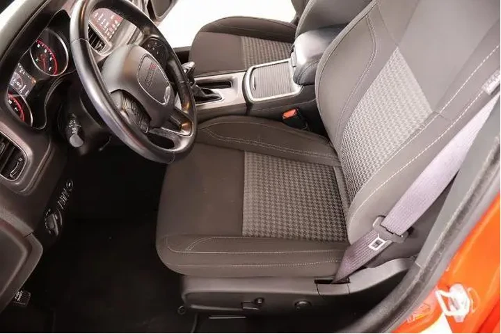 $22344 : Dodge Charger 2023 SXT 4dr S image 10