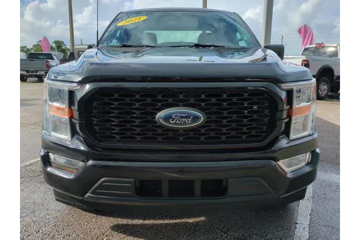 $25815 : Ford F-150 2021 4x2 XL 4dr S image 9