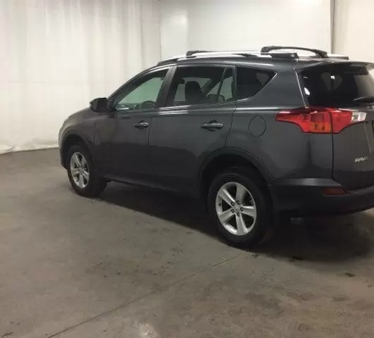 $7500 : 2013 TOYOTA RAV4 XLE image 3