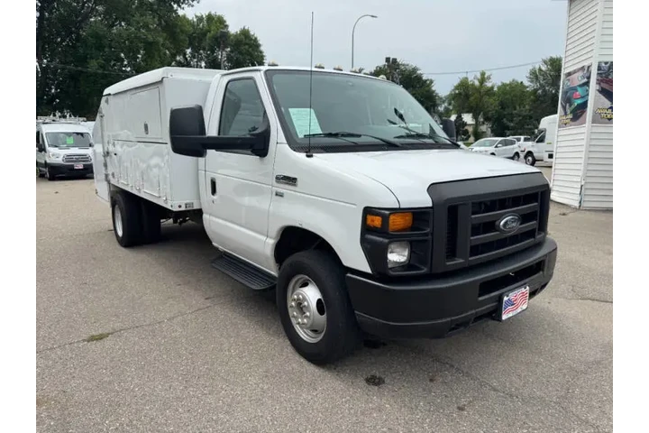 $20990 : 2012 E-Series E-450 SD image 5
